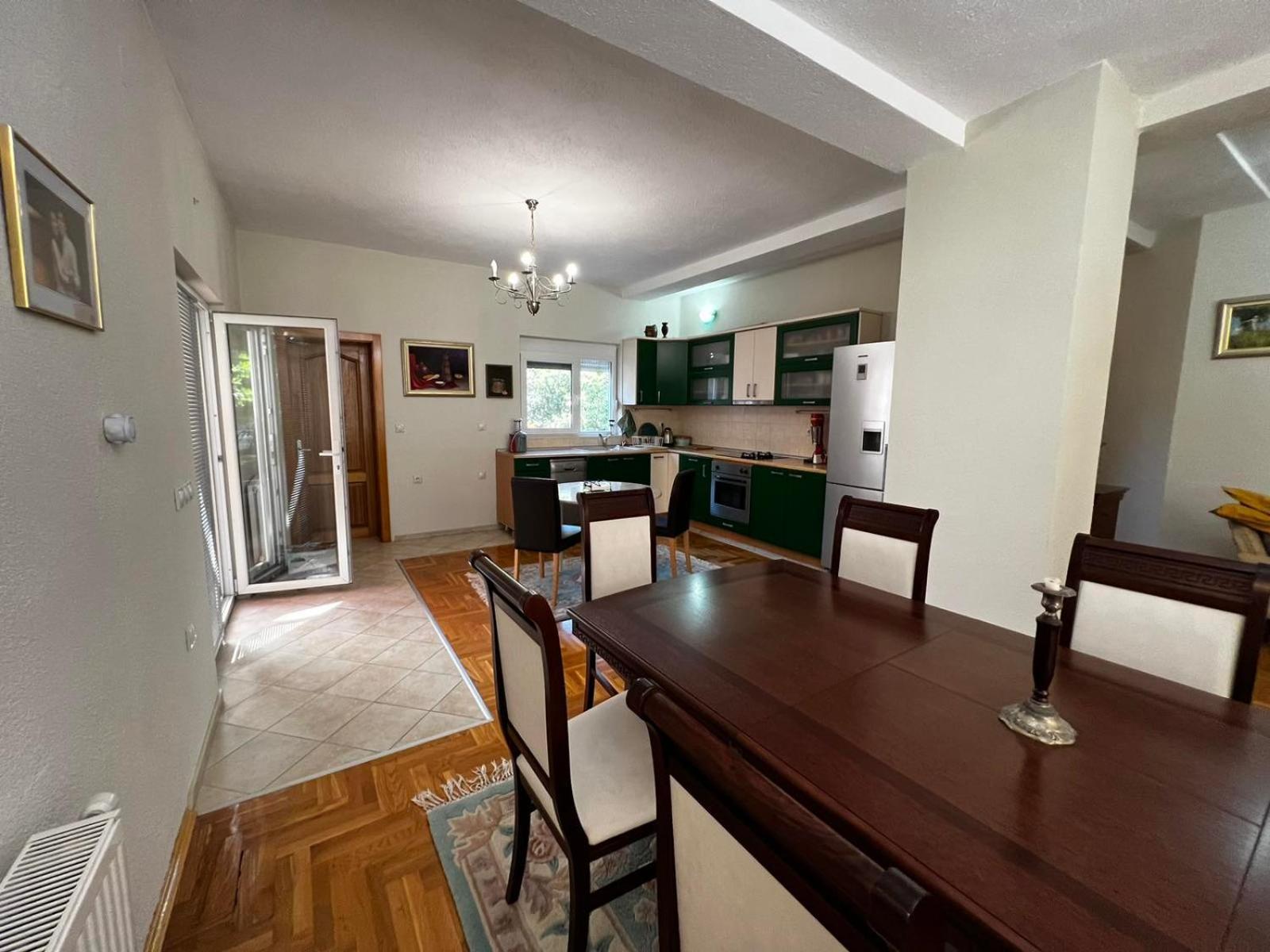Charming Cozy Apartment Гевгелия Экстерьер фото